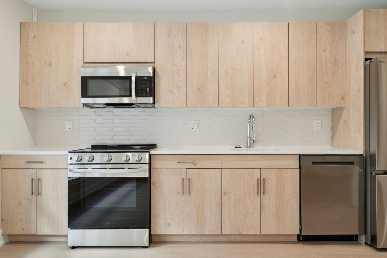 Philadelphia Apartment: 922 N Broad Street