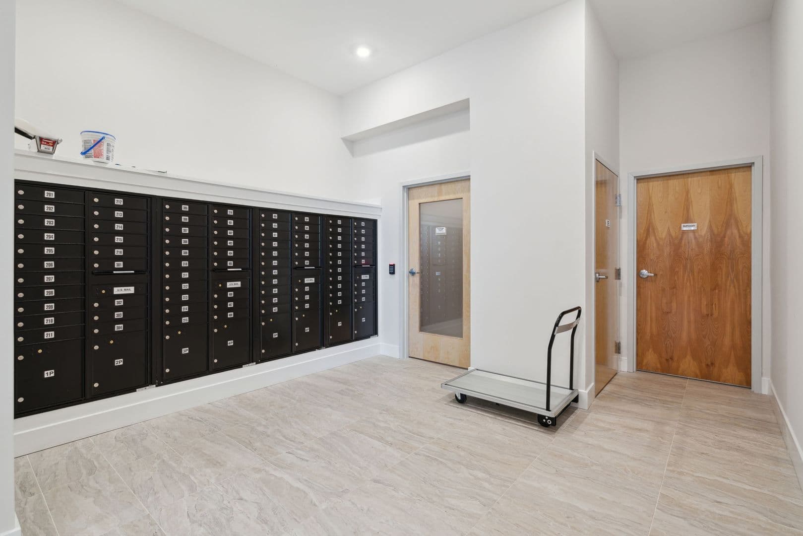 Philadelphia Apartment: 720 W Thompson St