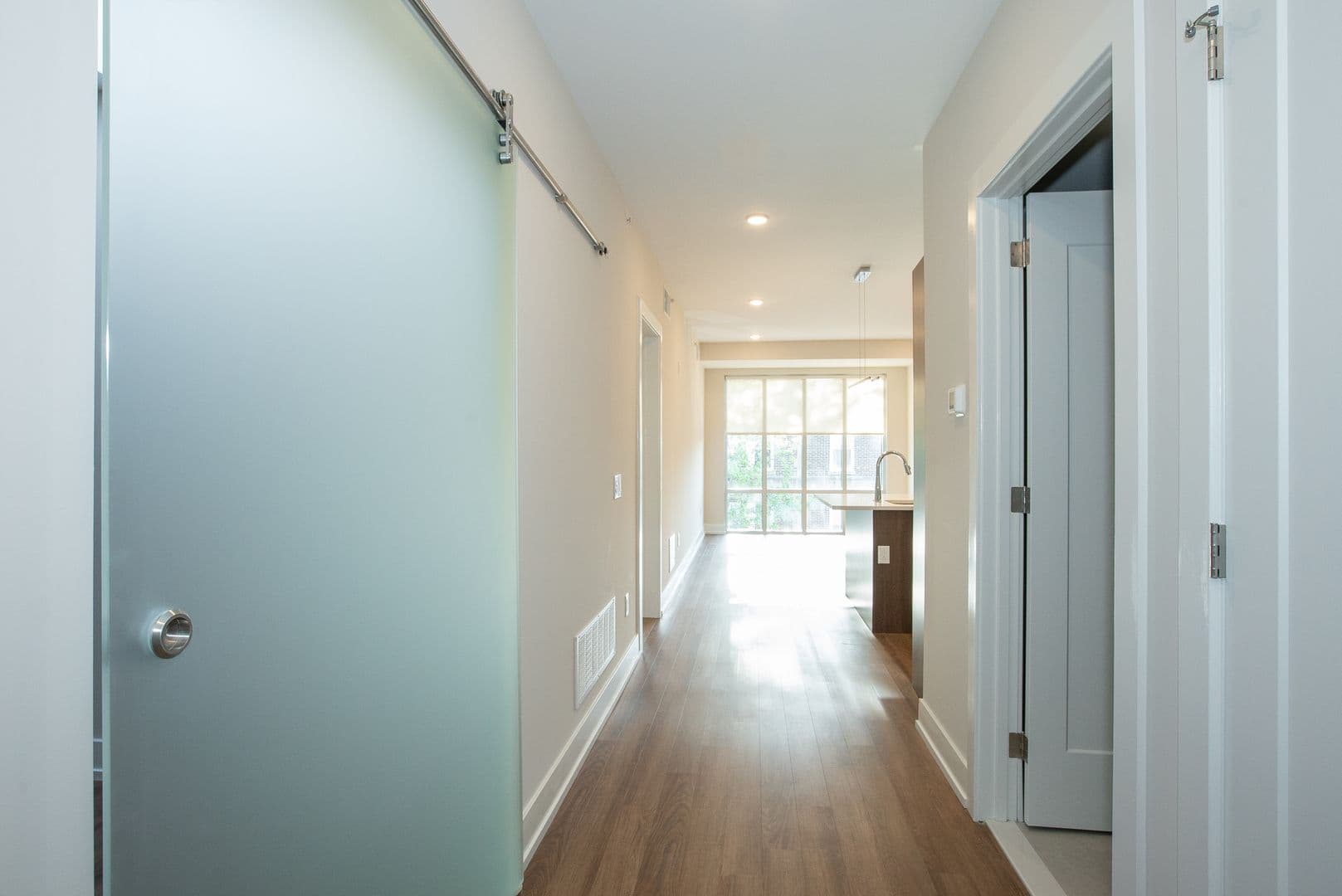 Philadelphia Apartment: 4534 Spruce Street
