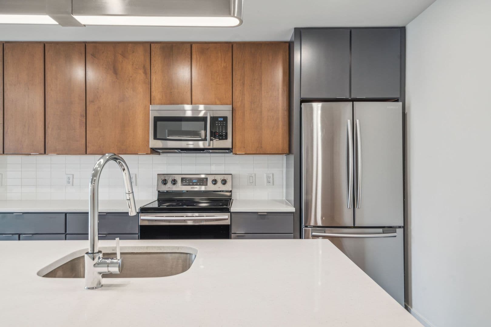 Philadelphia Apartment: 2501 Washington Avenue
