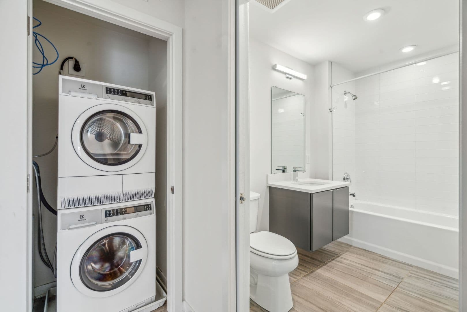Philadelphia Apartment: 2501 Washington Avenue