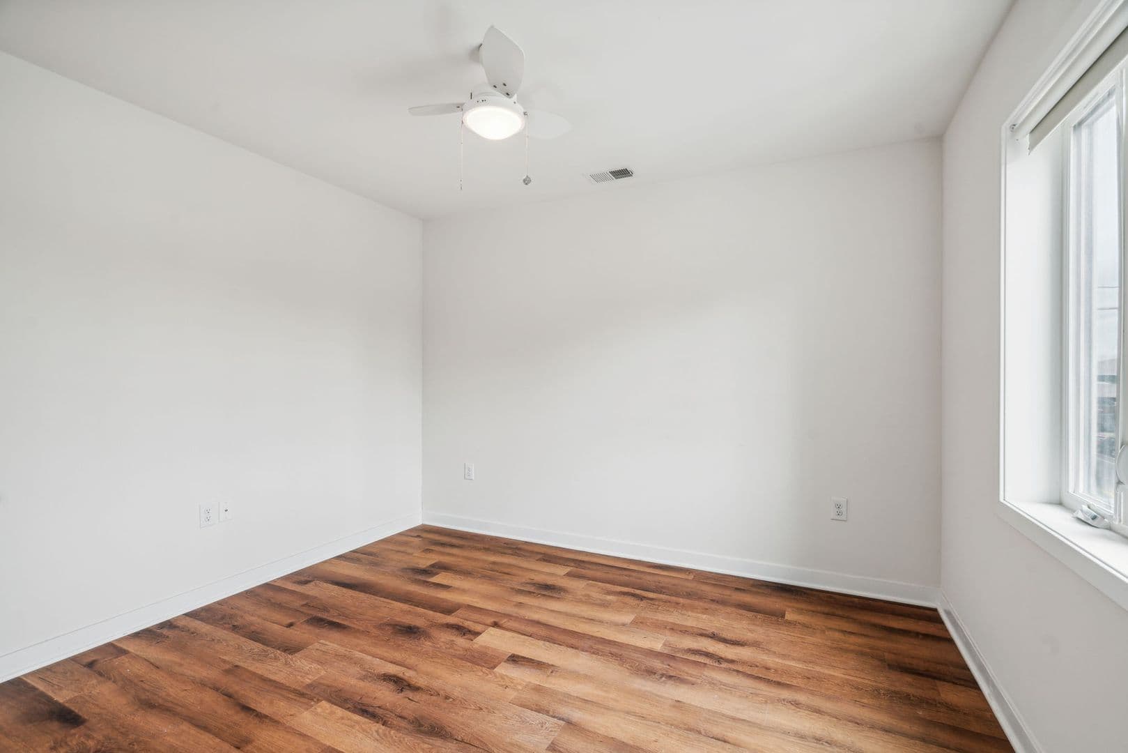 Philadelphia Apartment: 2501 Washington Avenue