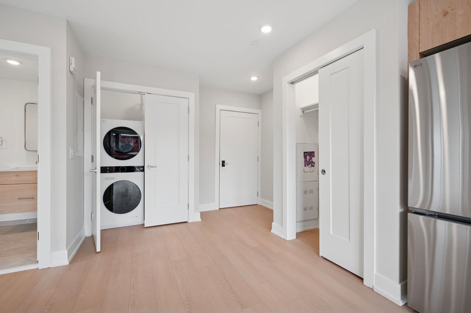 Philadelphia Apartment: 922 N Broad Street