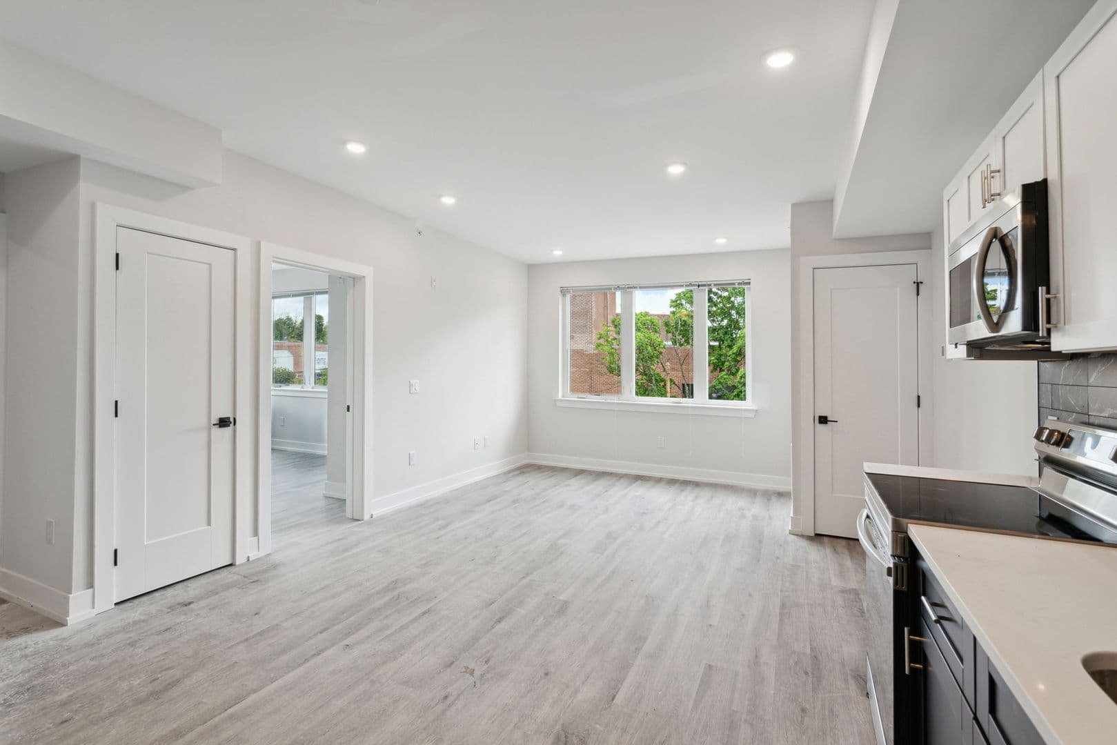 Philadelphia Apartment: 6144 Germantown Avenue