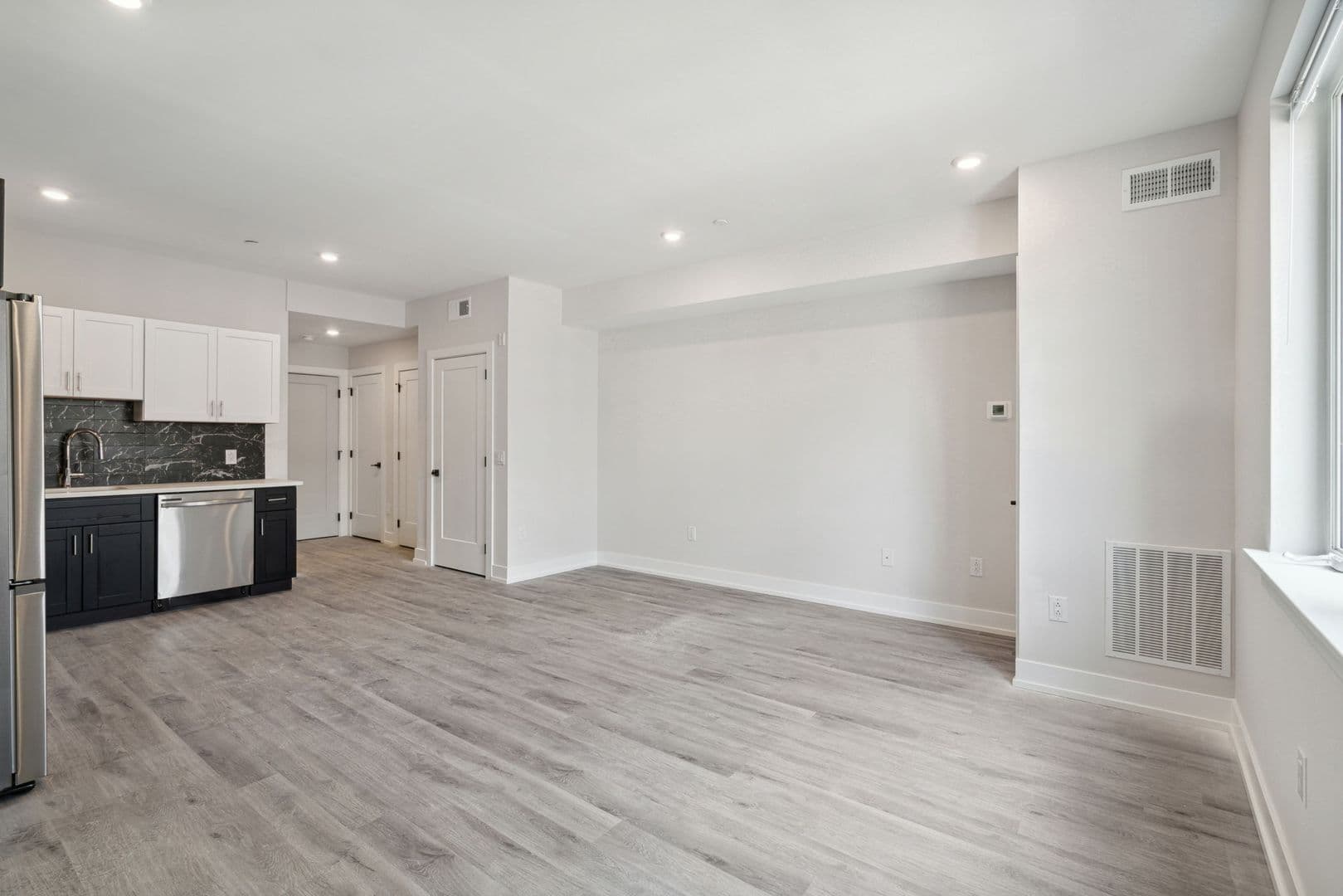 Philadelphia Apartment: 6144 Germantown Avenue