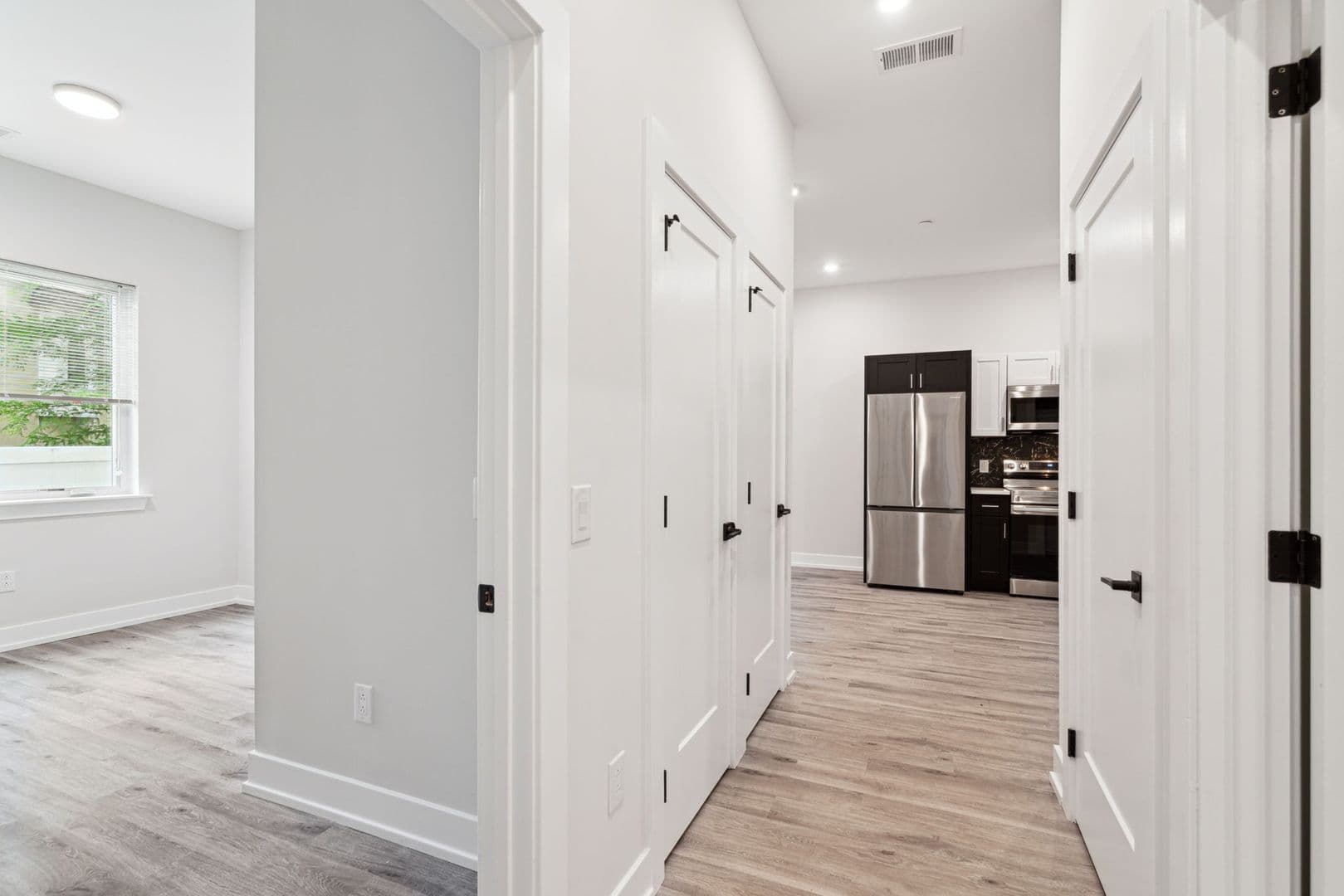 Philadelphia Apartment: 6144 Germantown Avenue