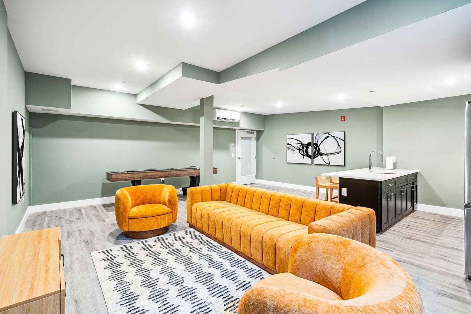 Philadelphia Apartment: 6144 Germantown Avenue