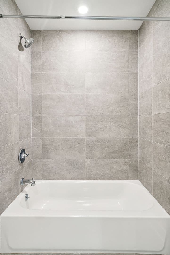 Philadelphia Apartment: 6144 Germantown Avenue