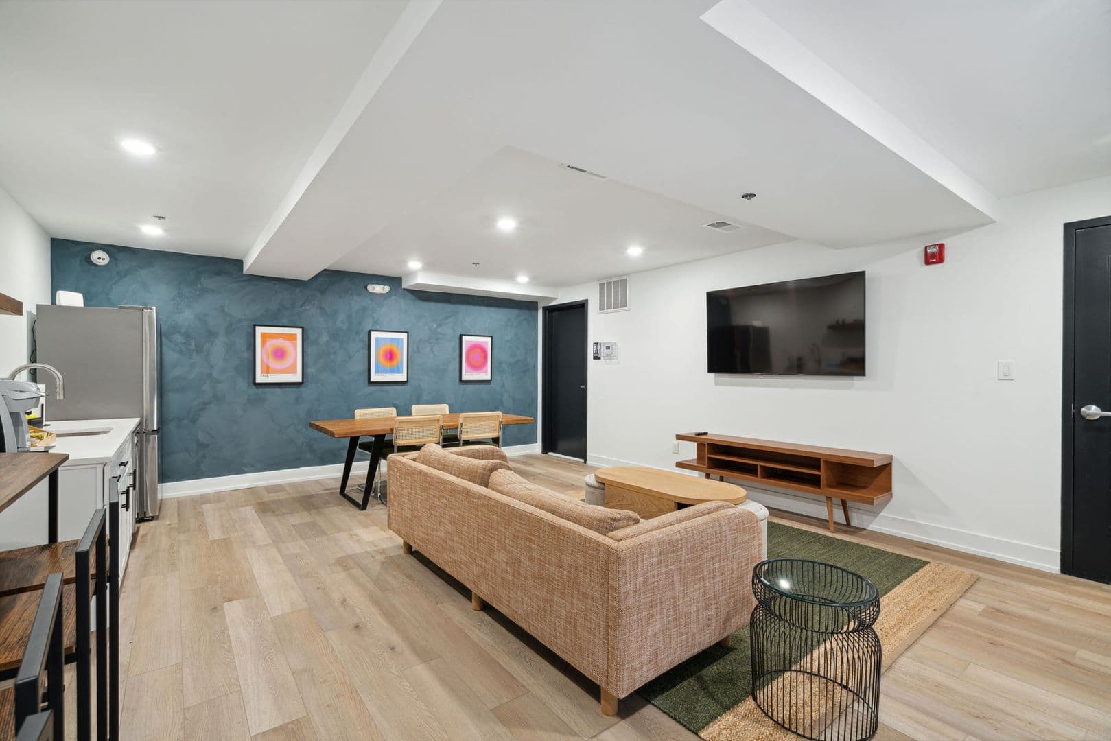 Philadelphia Apartment: 901 Leland Street