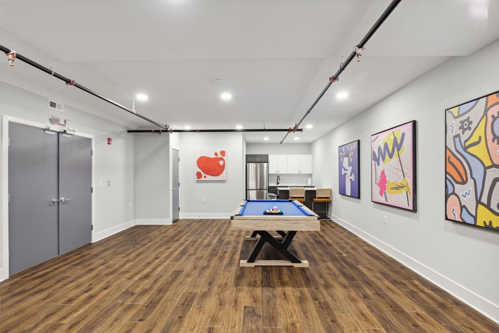Philadelphia Apartment: 1701 Federal Street