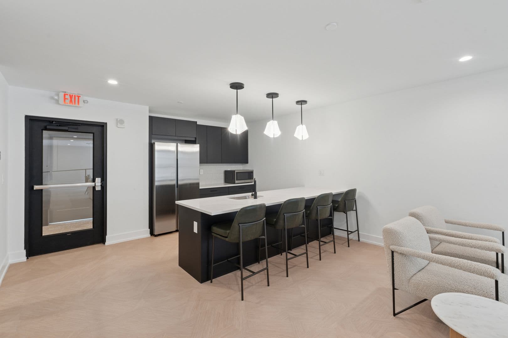 Philadelphia Apartment: 922 N Broad Street