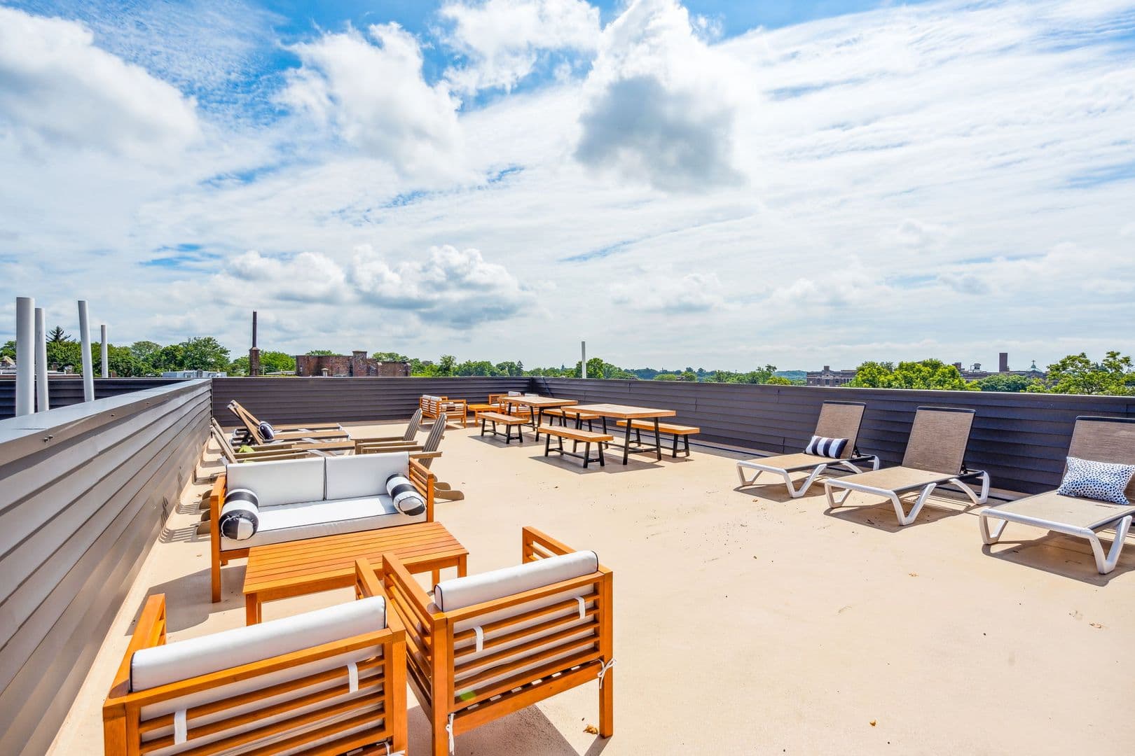 Philadelphia Apartment: 6144 Germantown Avenue