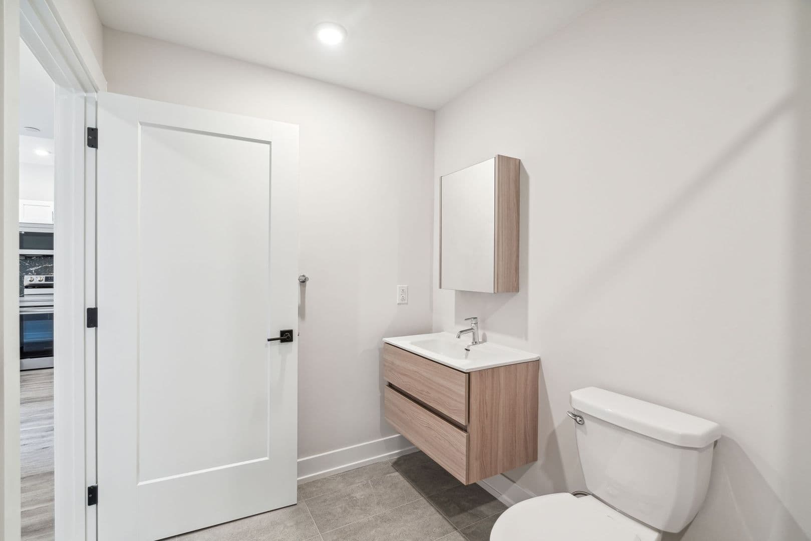 Philadelphia Apartment: 6144 Germantown Avenue