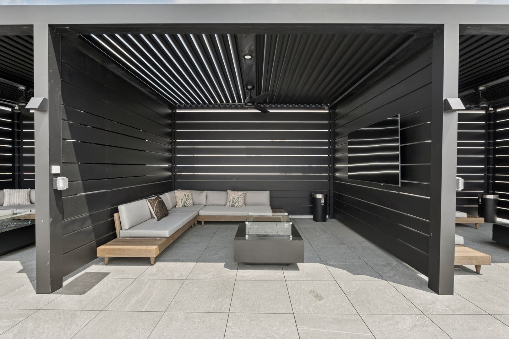 Philadelphia Apartment: 922 N Broad Street