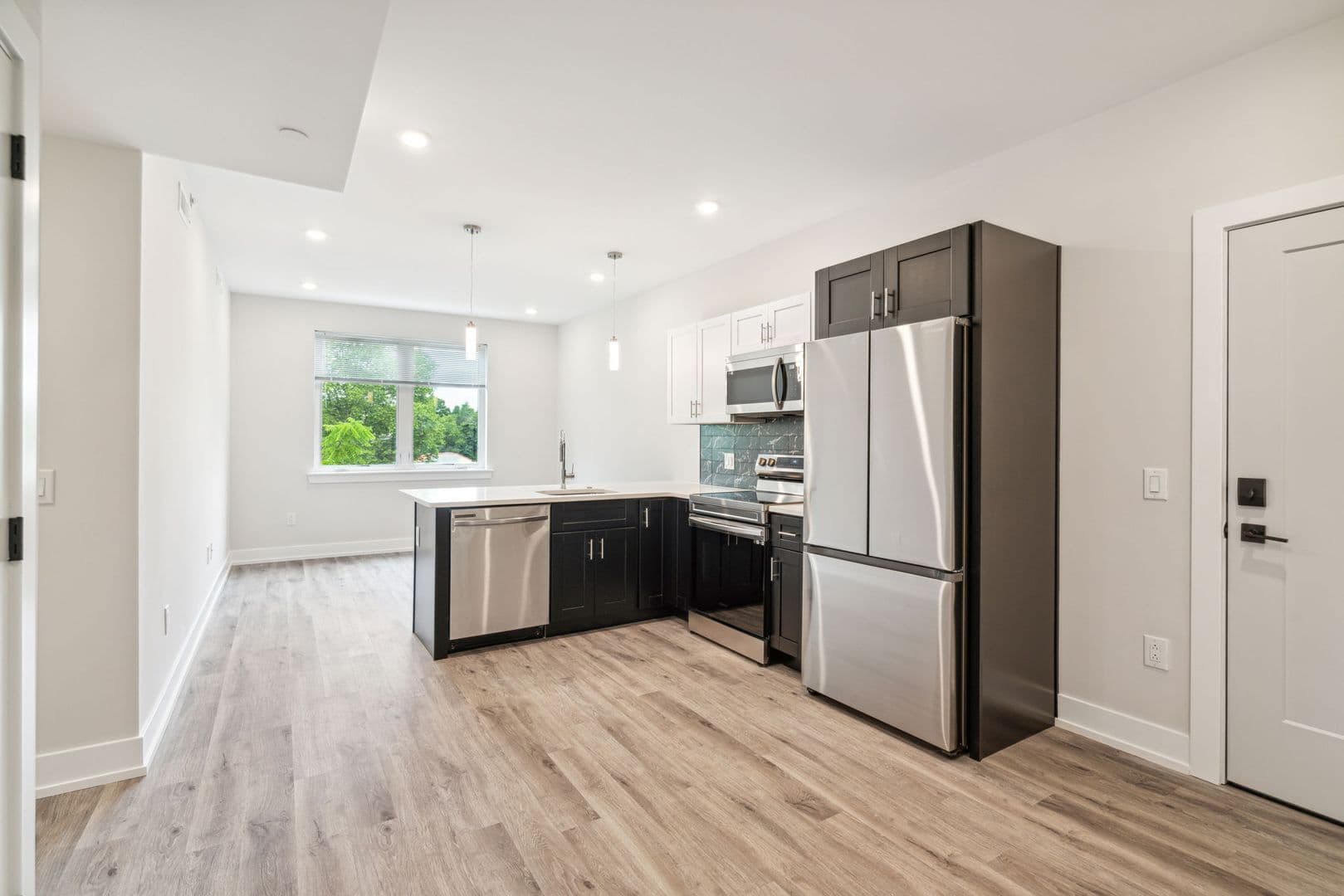 Philadelphia Apartment: 6144 Germantown Avenue