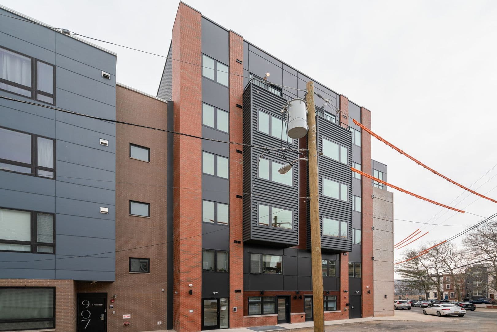 Philadelphia Apartment: 901 Leland Street