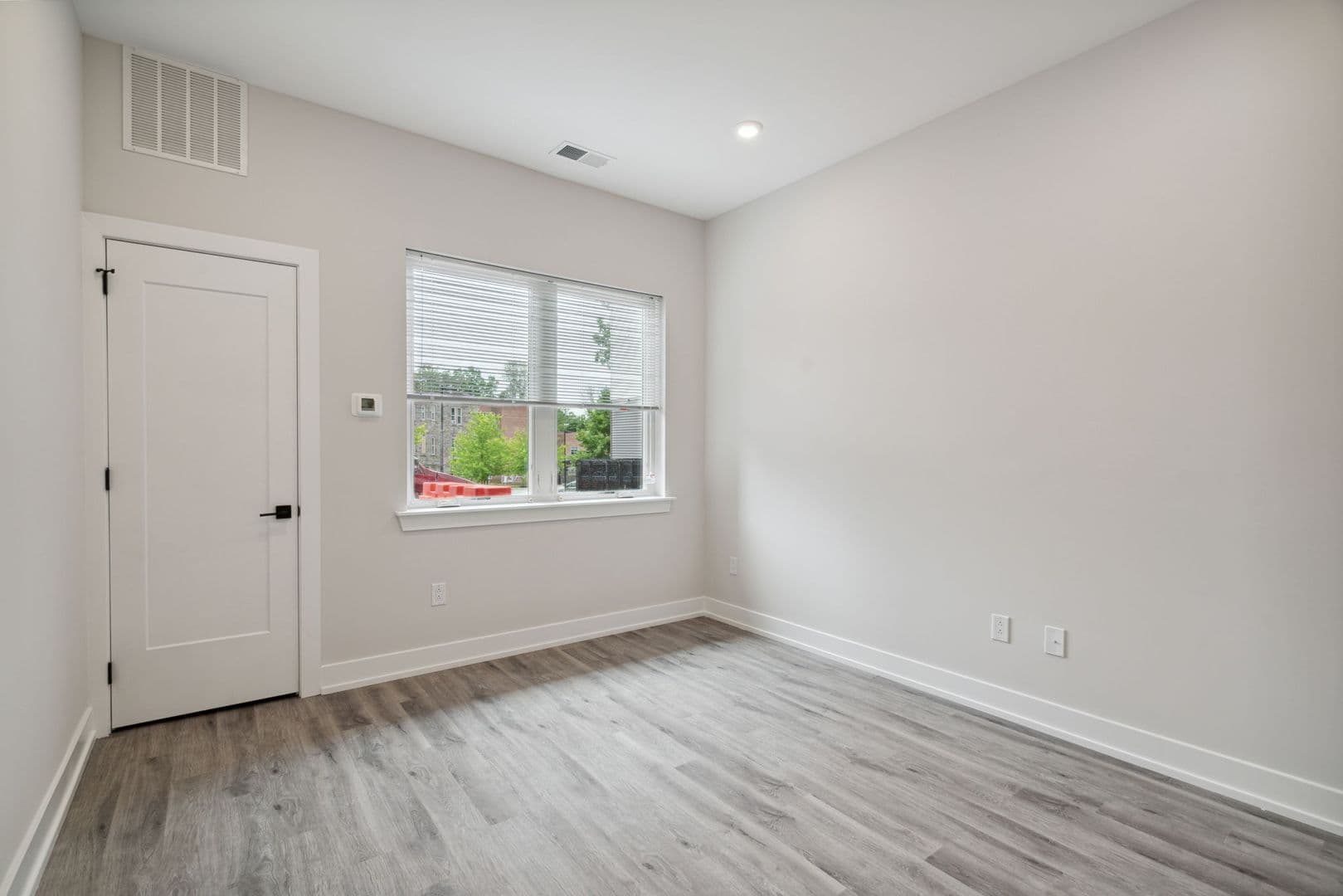 Philadelphia Apartment: 6144 Germantown Avenue