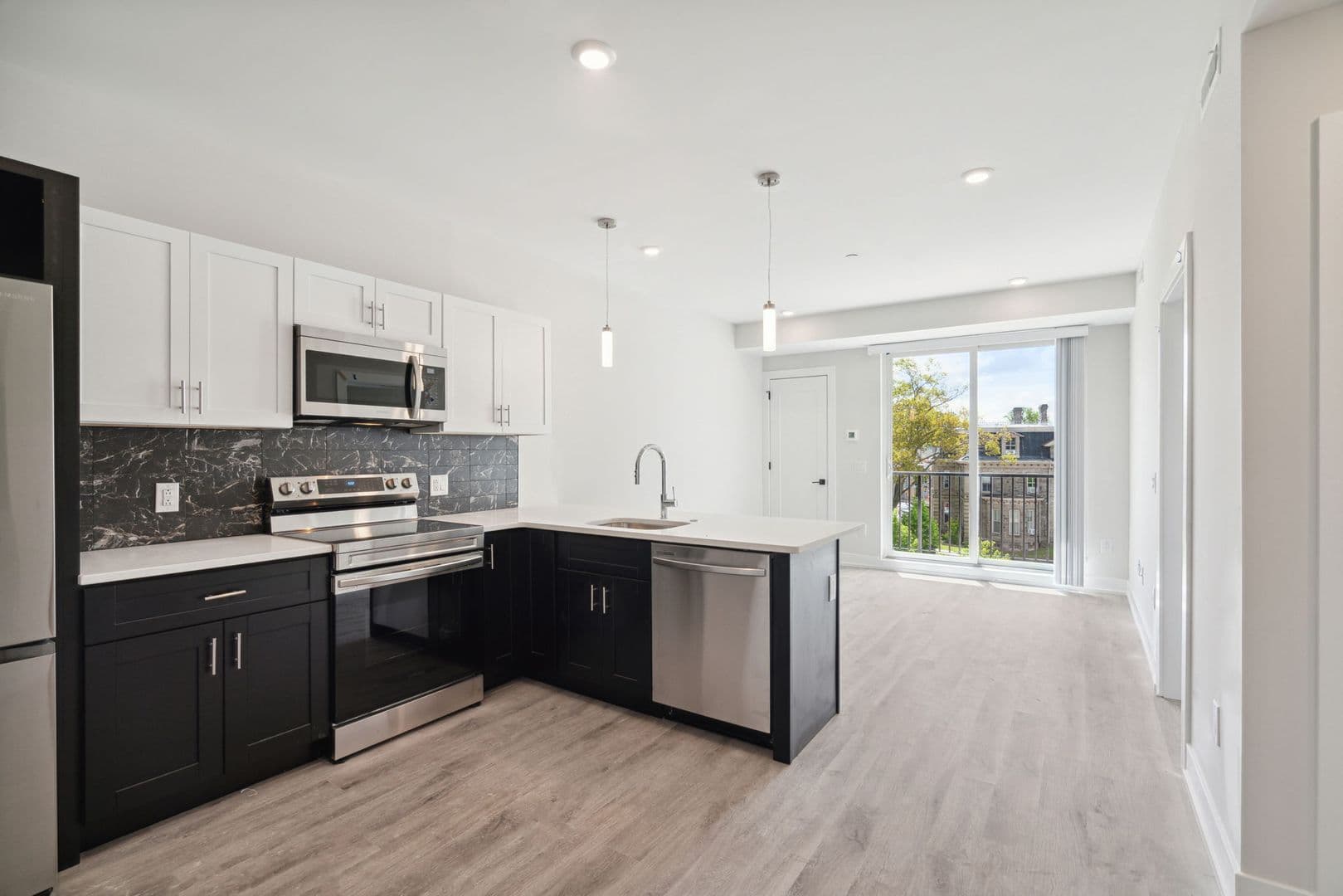 Philadelphia Apartment: 6144 Germantown Avenue
