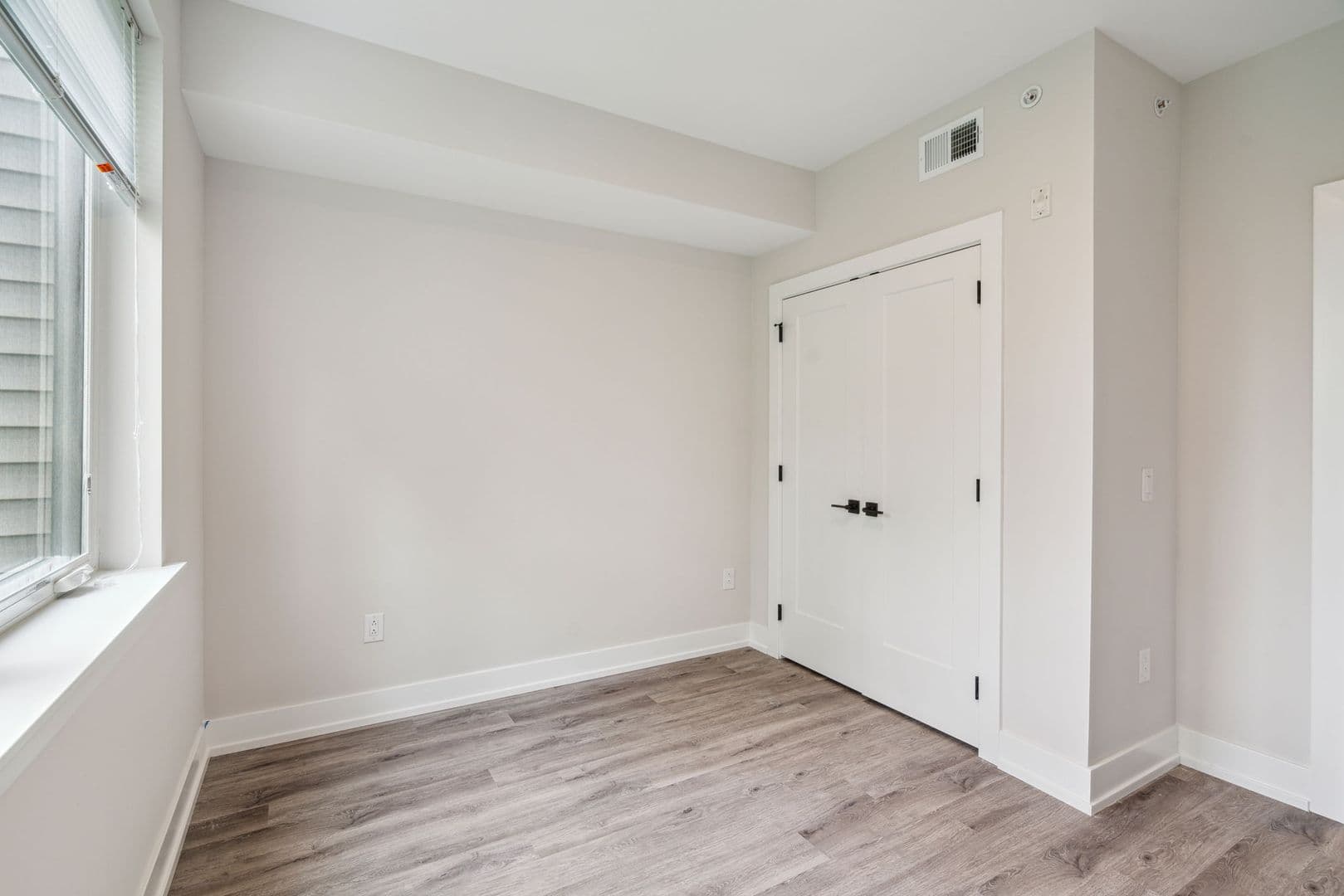 Philadelphia Apartment: 6144 Germantown Avenue