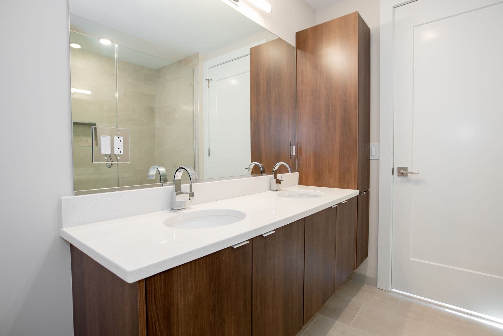 Philadelphia Apartment: 4534 Spruce Street