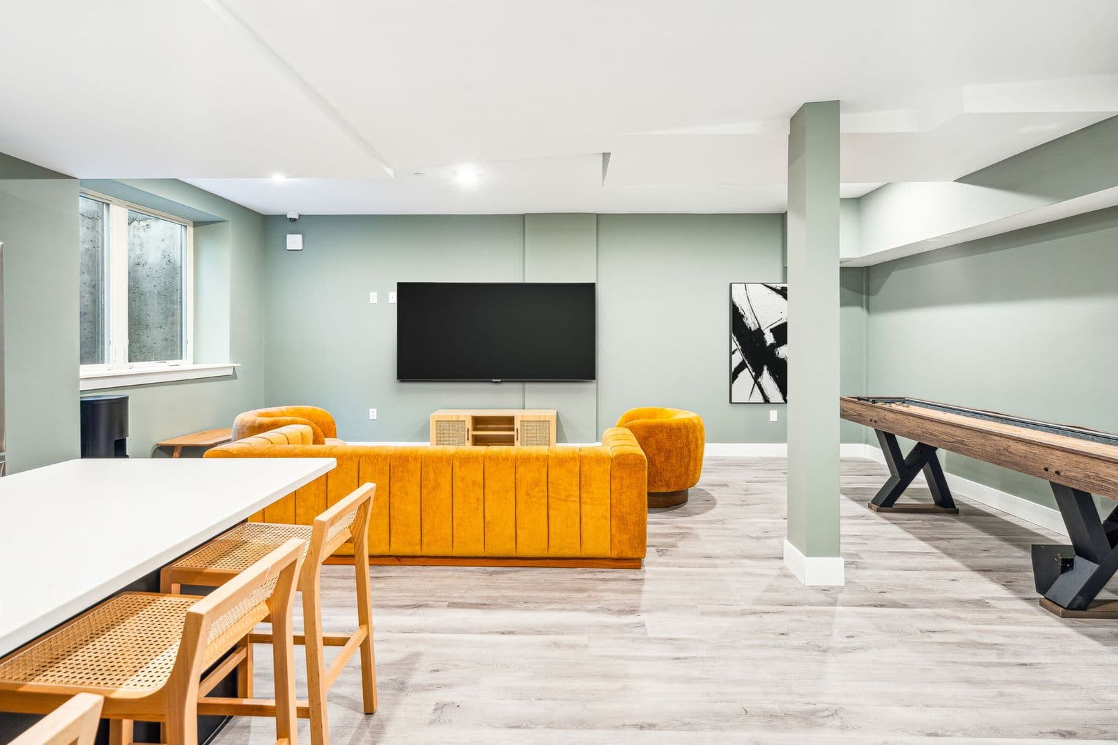 Philadelphia Apartment: 6144 Germantown Avenue