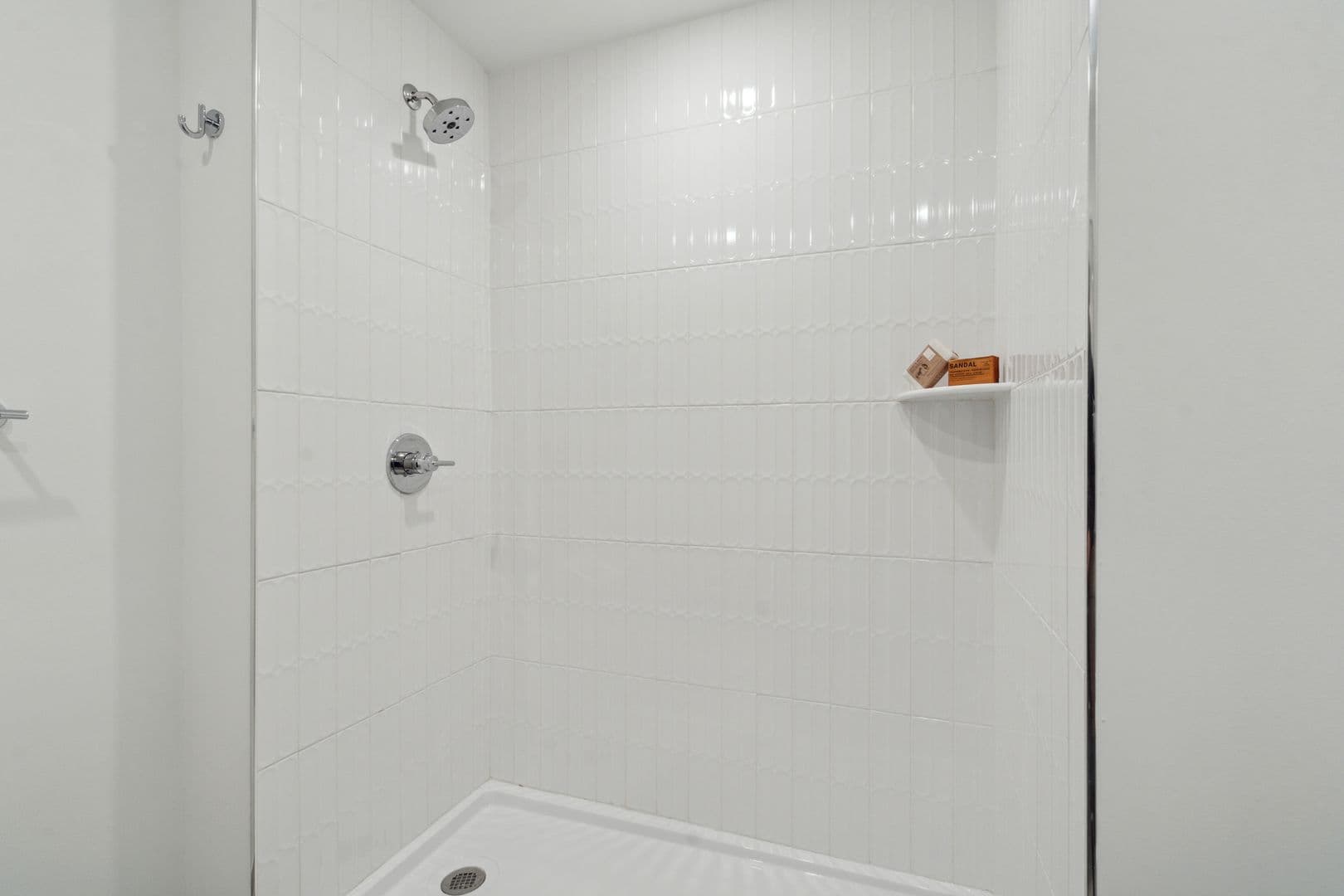 Philadelphia Apartment: 922 N Broad Street