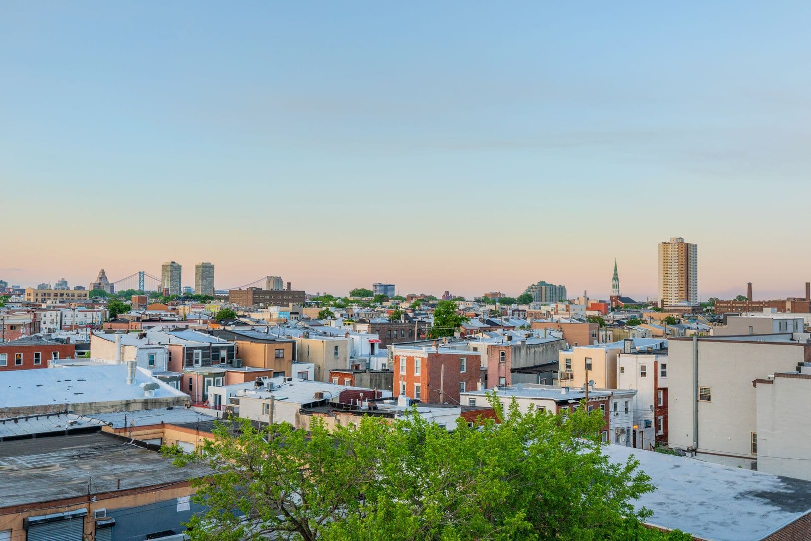 Philadelphia Apartment: 833 Wharton Street