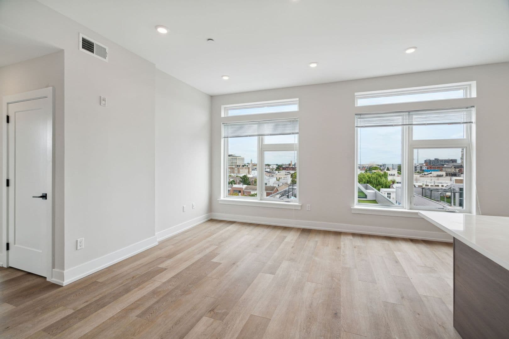 Philadelphia Apartment: 720 W Thompson St
