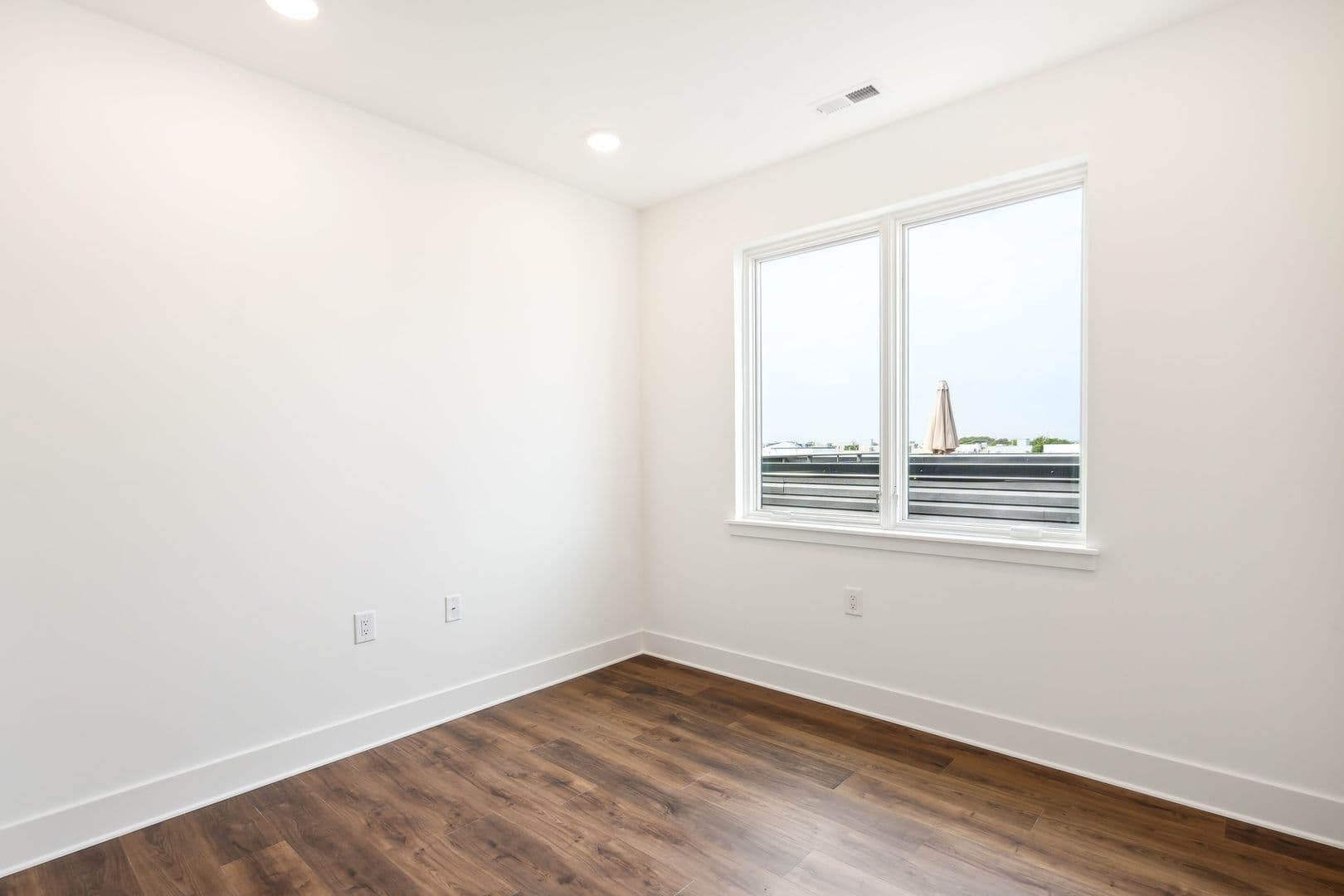 Philadelphia Apartment: 1701 Federal Street