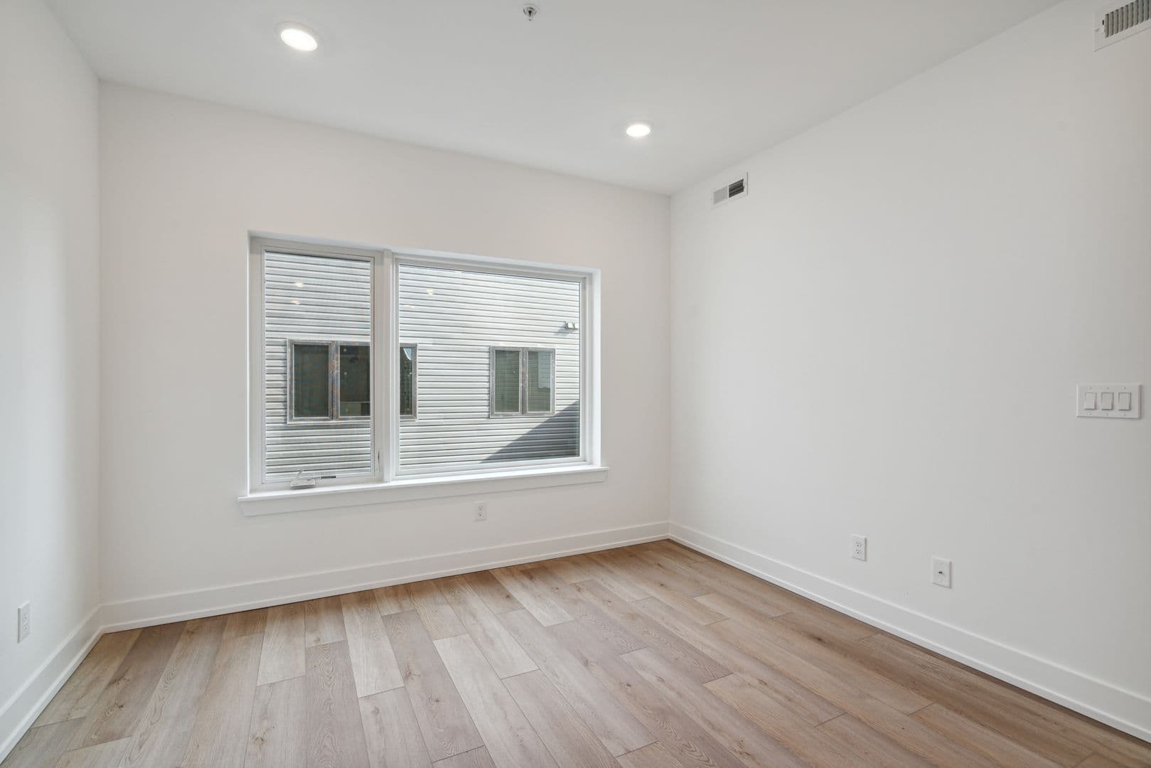 Philadelphia Apartment: 901 Leland Street