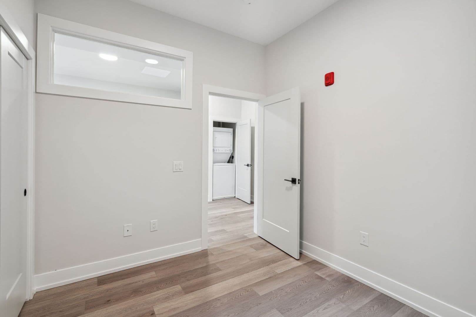 Philadelphia Apartment: 342 W Girard Ave