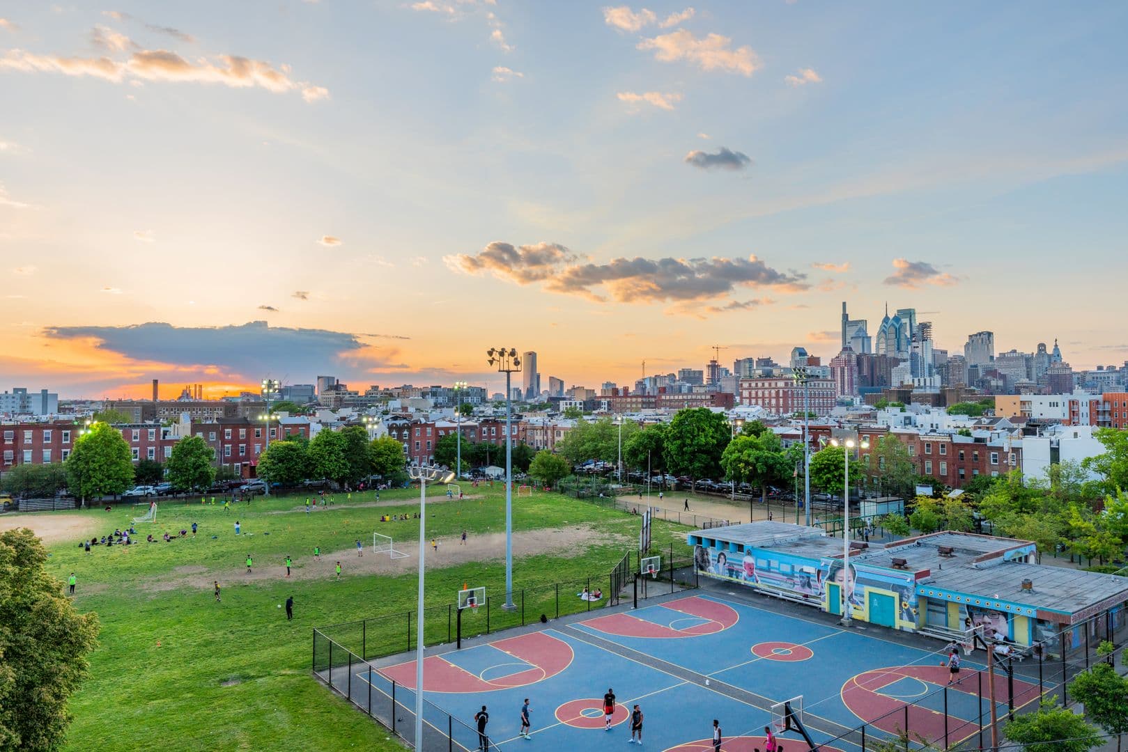 Philadelphia Apartment: 833 Wharton Street