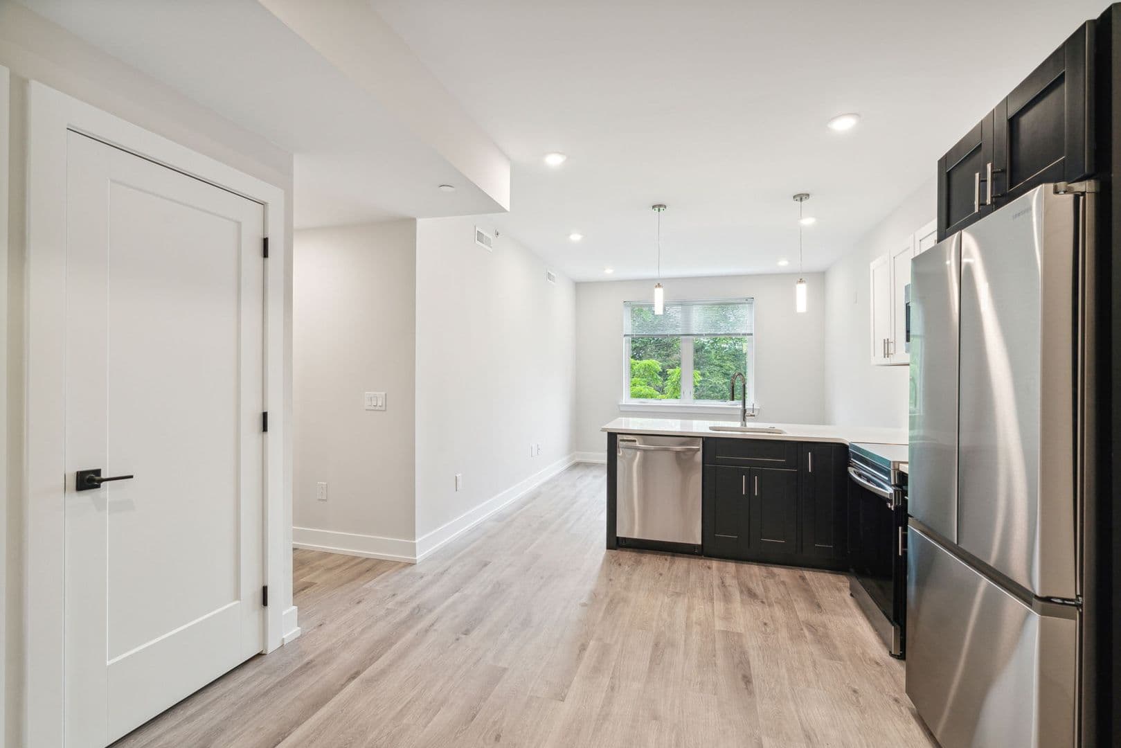 Philadelphia Apartment: 6144 Germantown Avenue