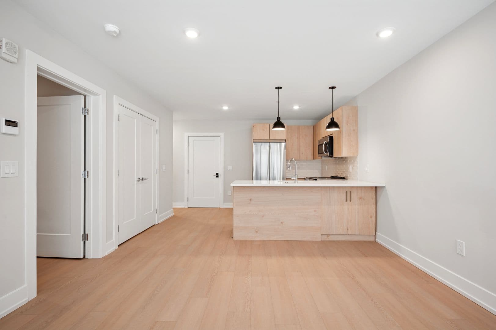 Philadelphia Apartment: 922 N Broad Street