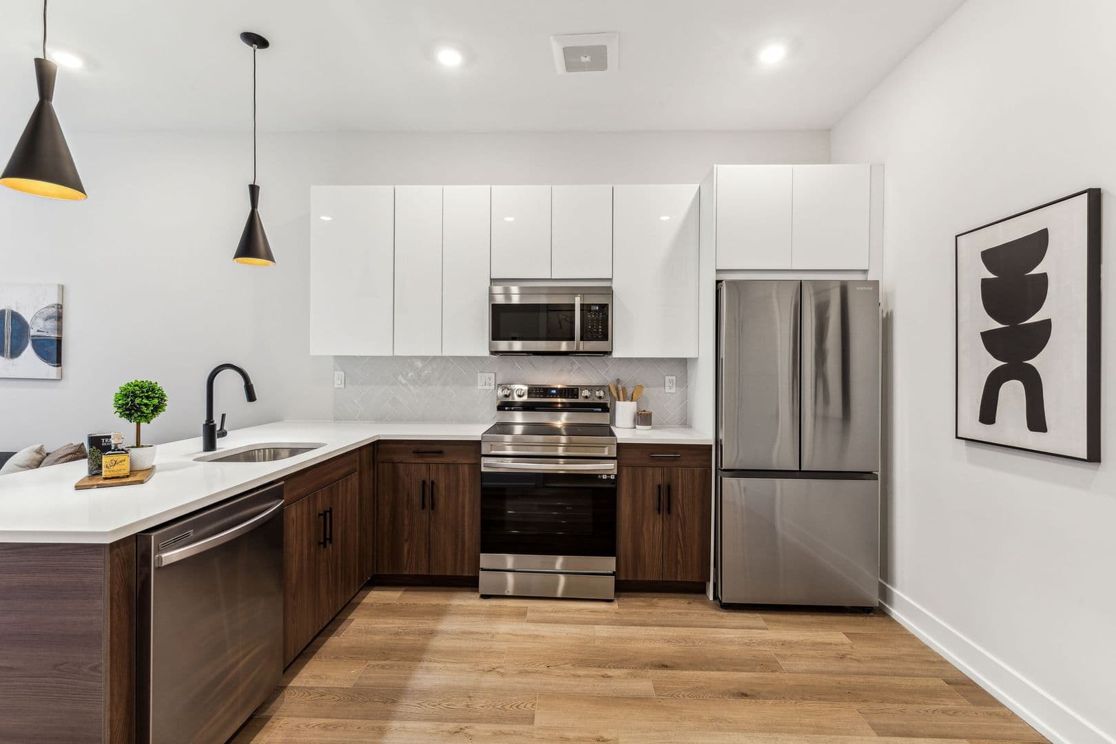Philadelphia Apartment: 720 W Thompson St