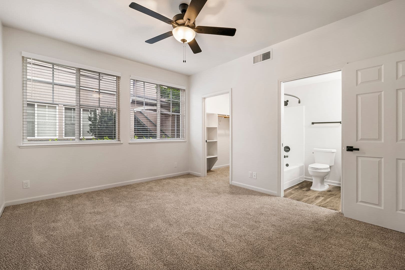 Chico Apartment: 100 Sterling Oaks Drive