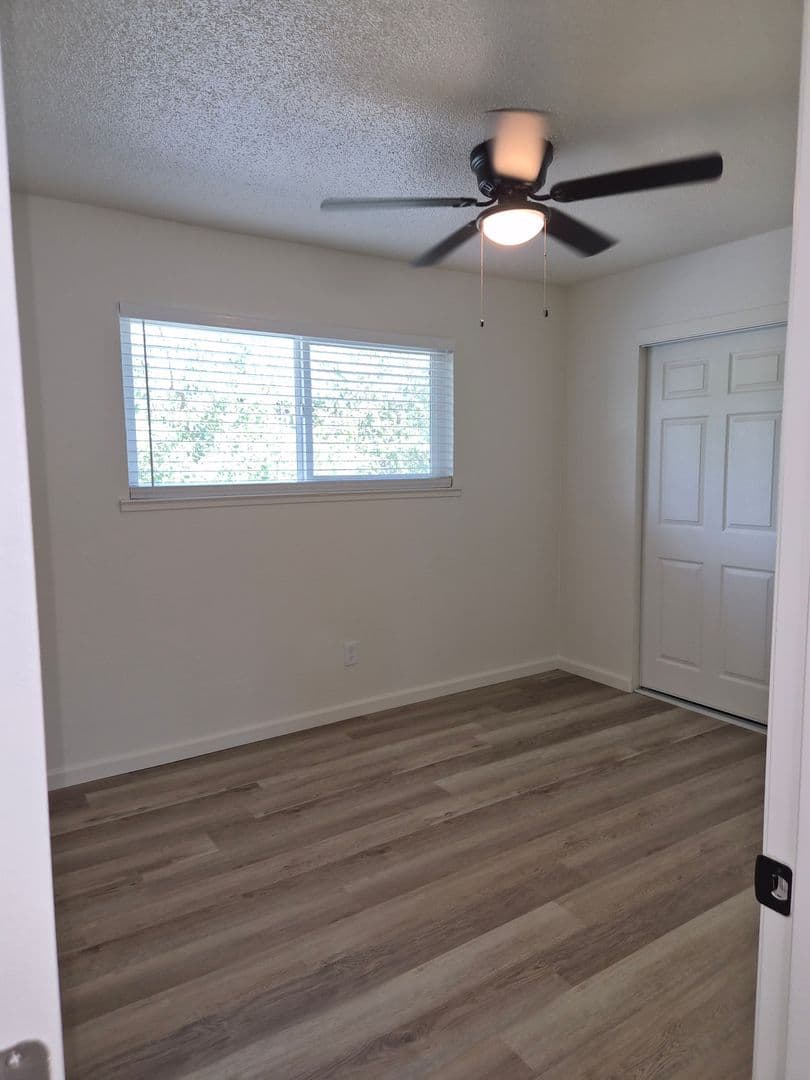 Yuba City Apartment: 411 Bird Street