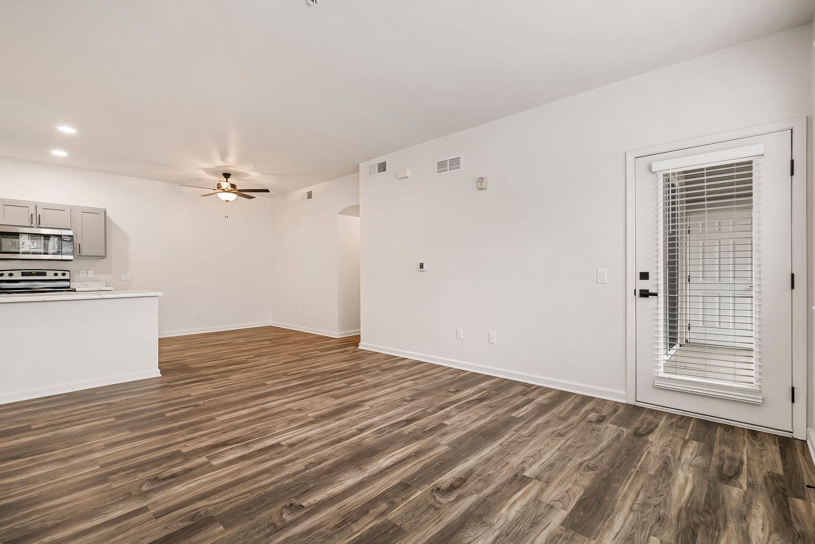 Chico Apartment: 100 Sterling Oaks Drive