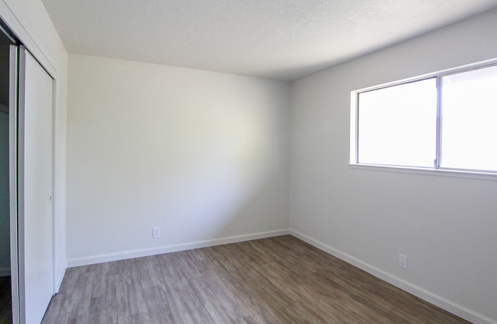 Redding Apartment: 2759/2763 Hawn Ave.
