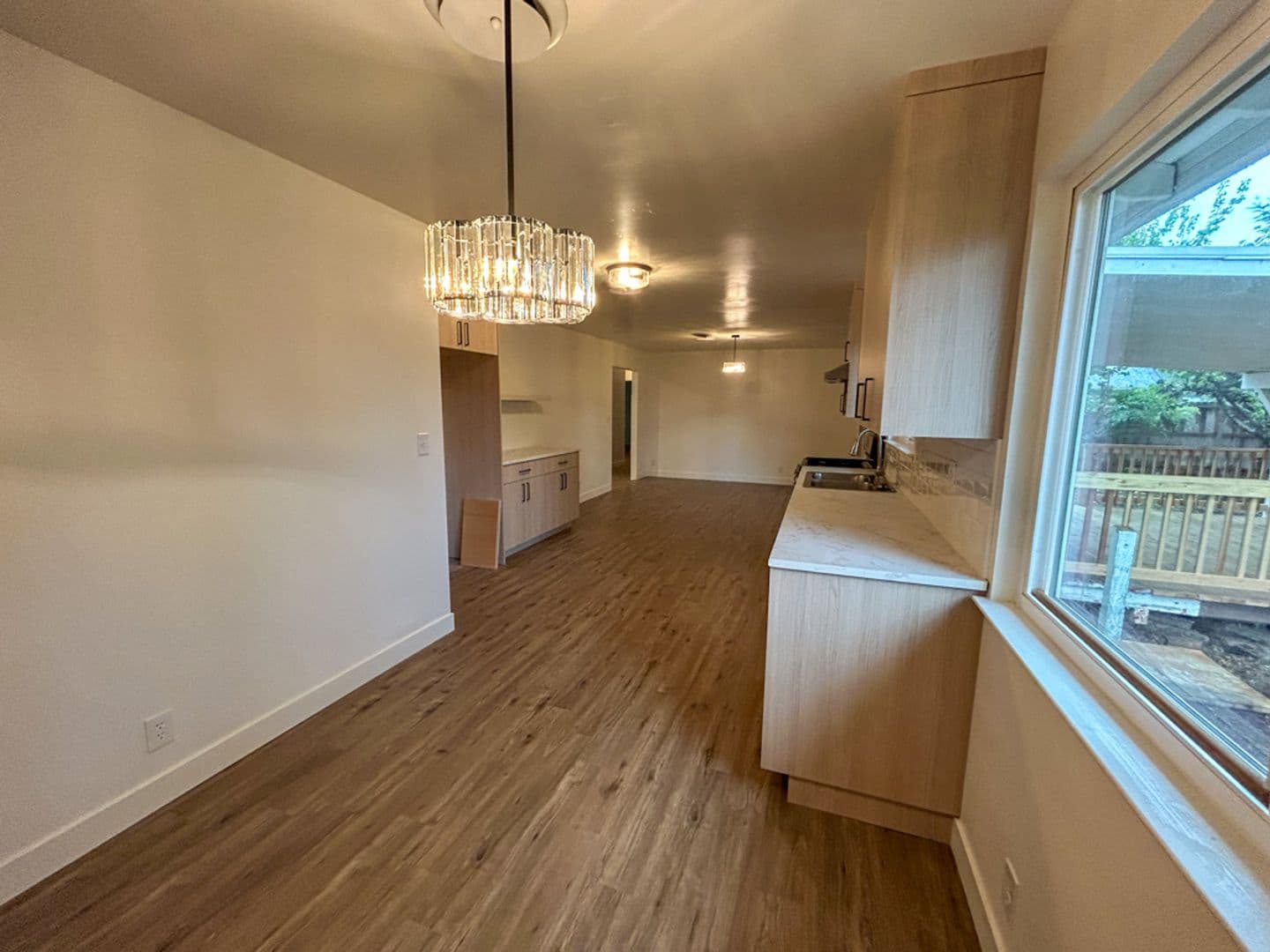 Redding House: 737 Estate St