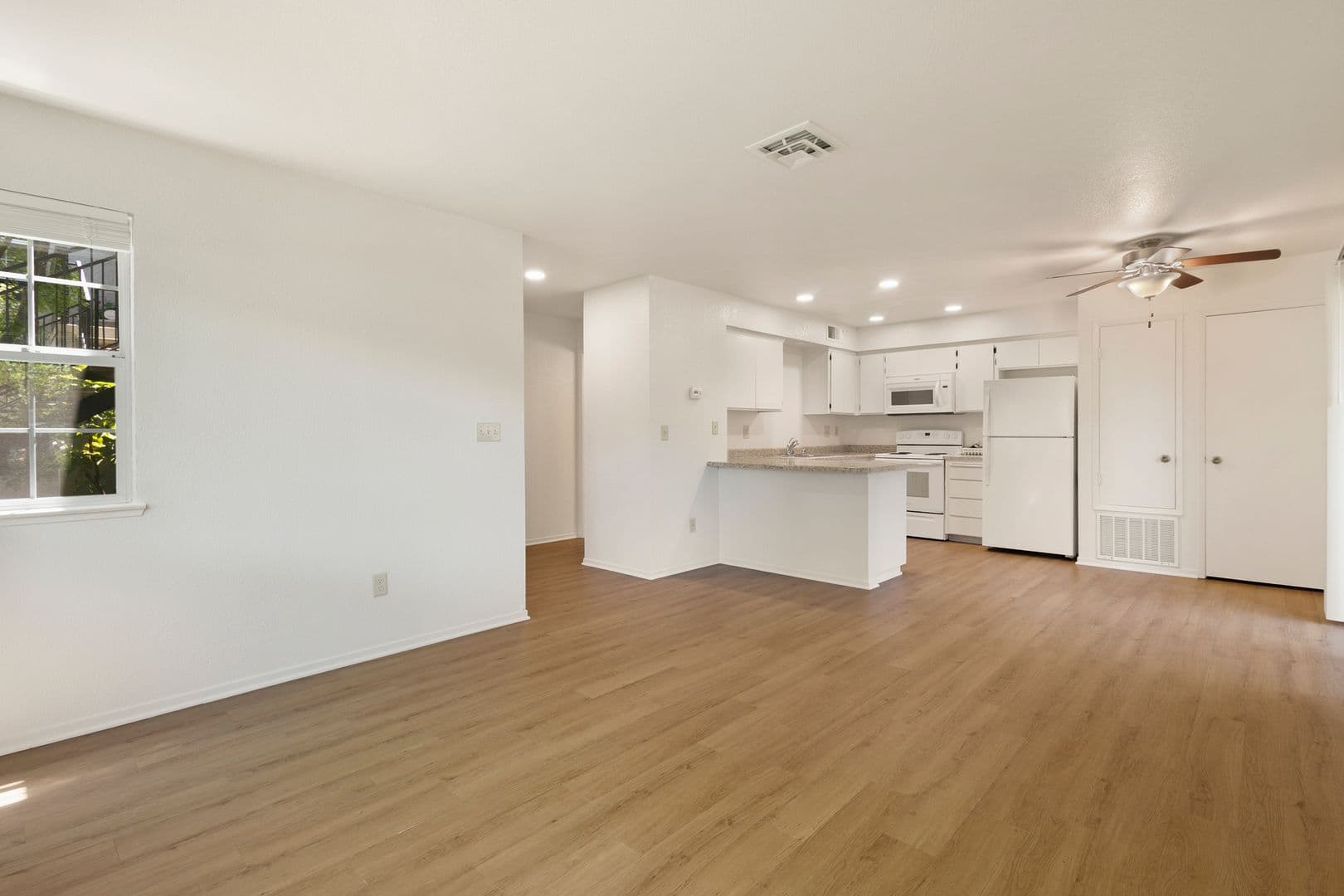 Chico Apartment: 2060 Amanda Way
