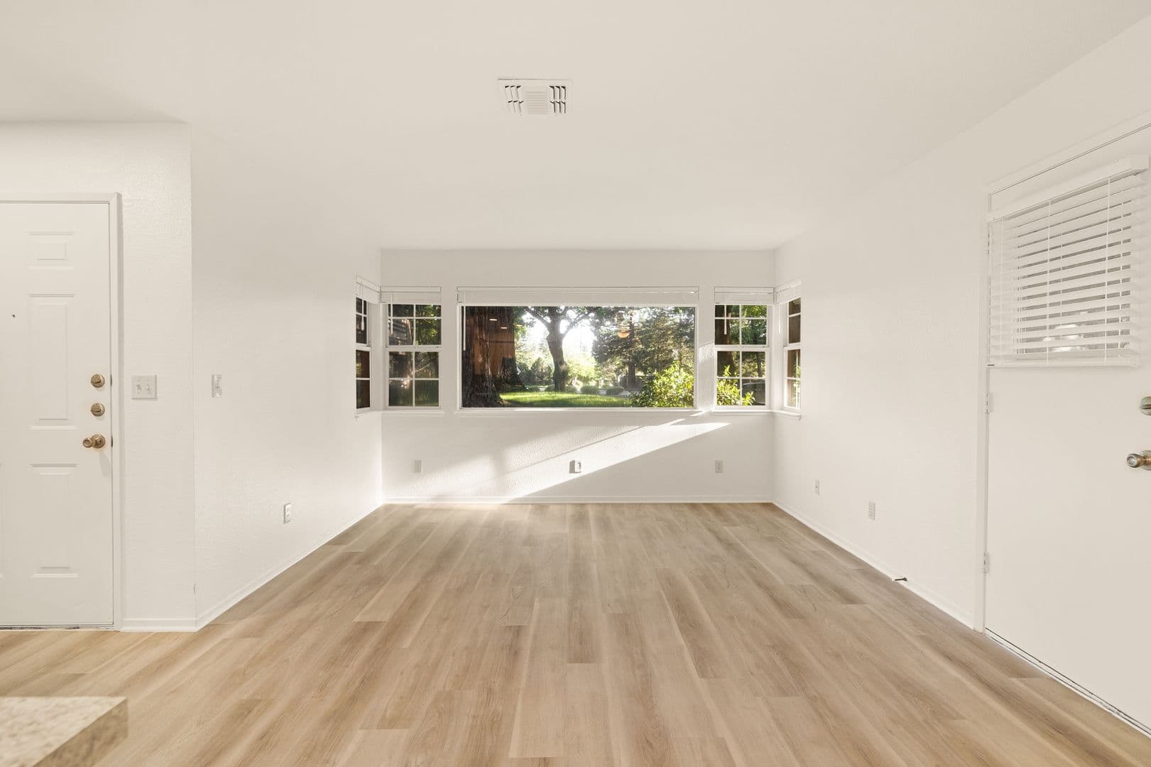 Chico Apartment: 1661 Forest Avenue