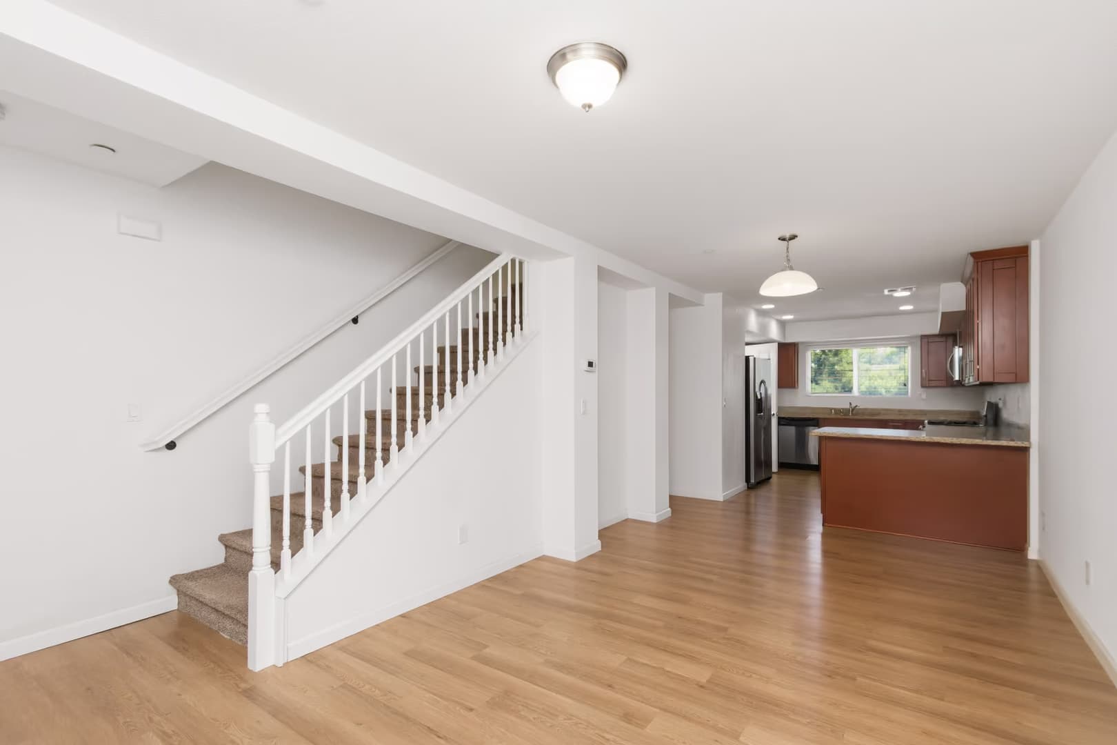 Sacramento Apartment: 5497 Carlson Dr