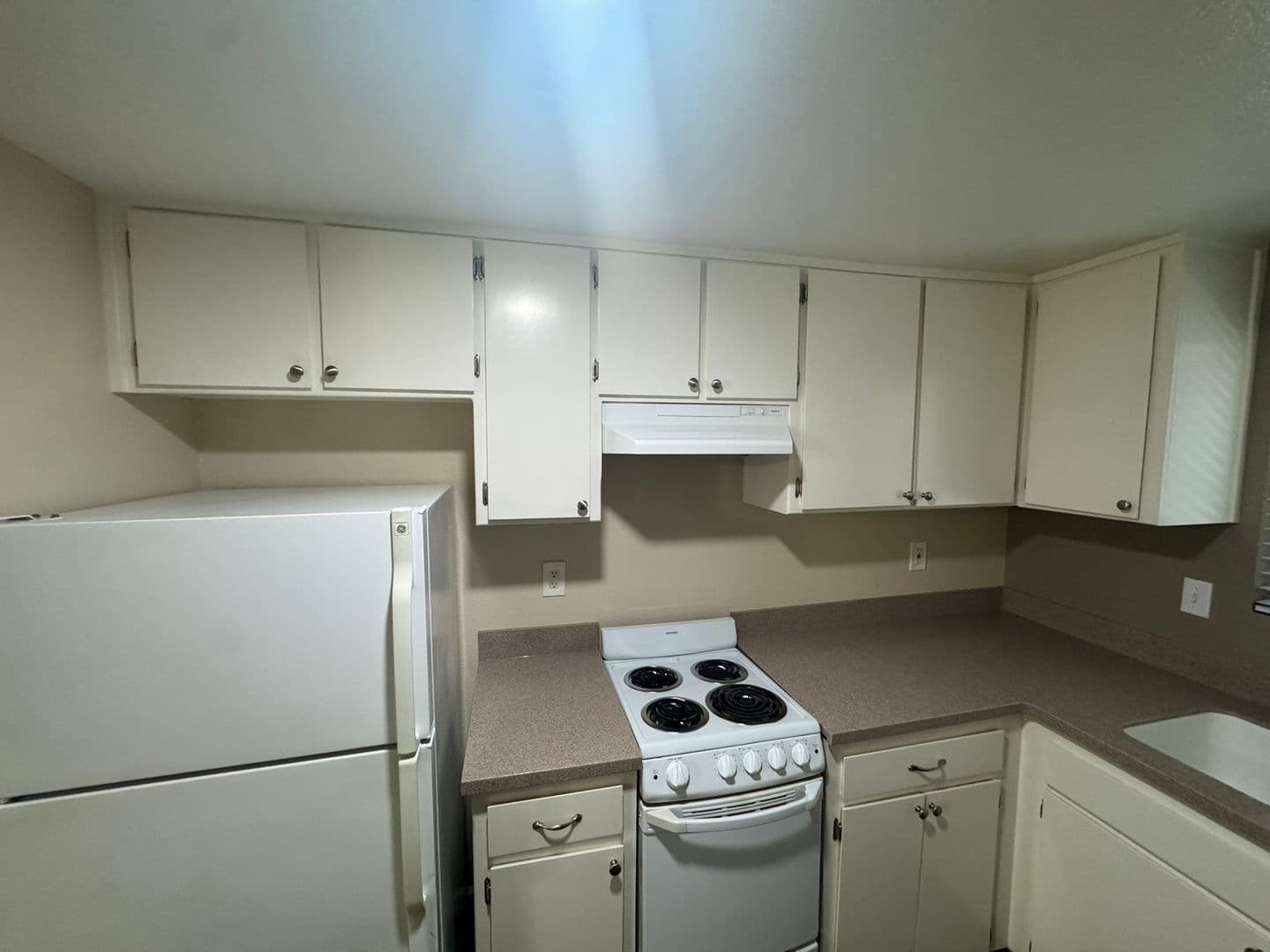Chico Apartment: 1459 East Lassen Avenue,