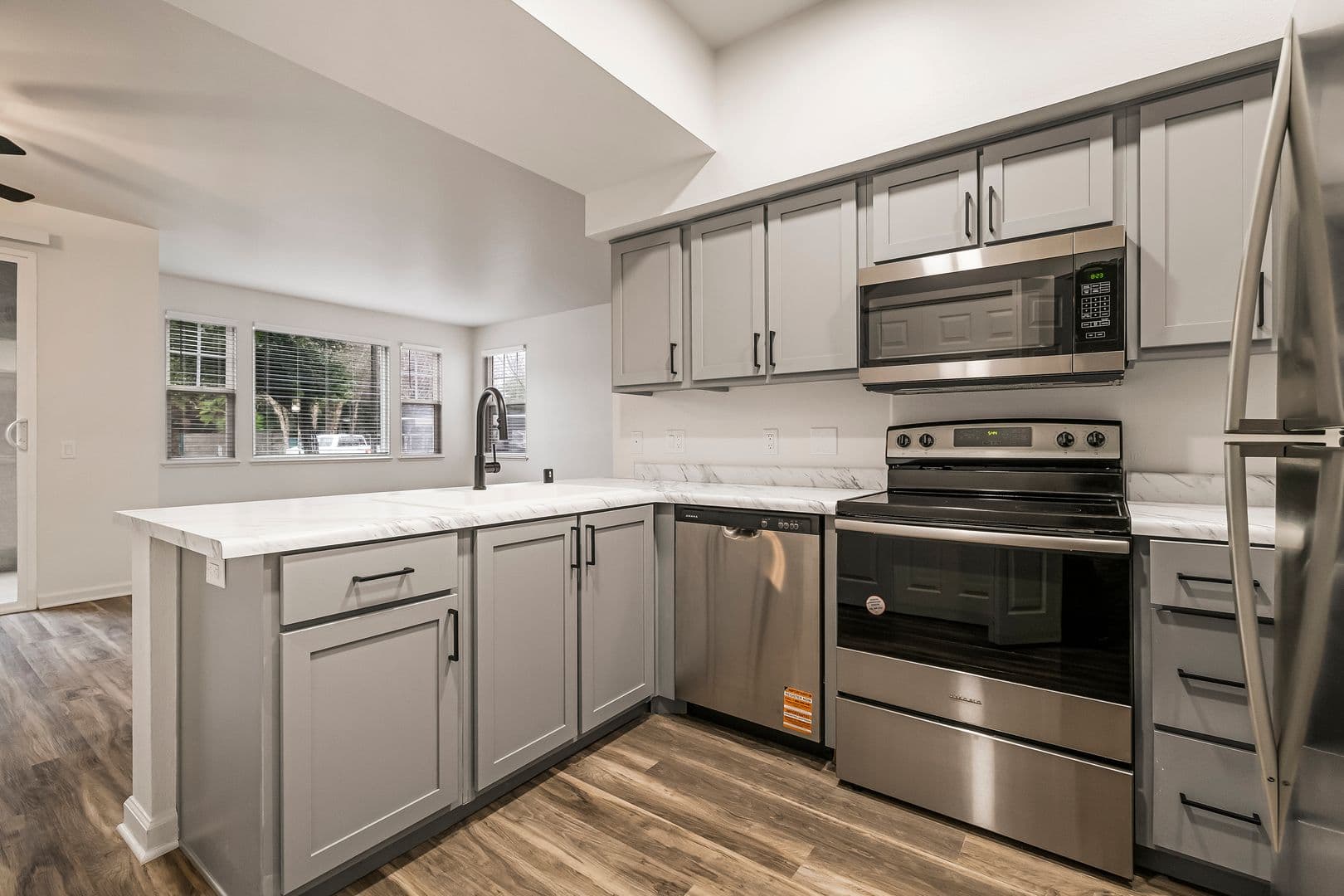 Chico Apartment: 100 Sterling Oaks Drive