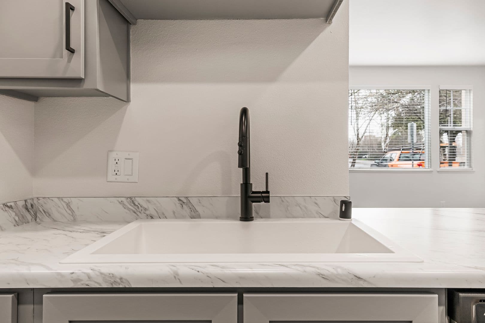Chico Apartment: 100 Sterling Oaks Drive