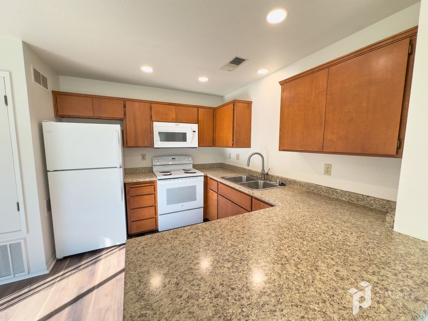 Chico Apartment: 2060 Amanda Way