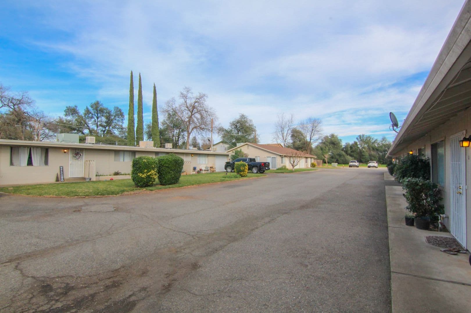 Redding Apartment: 3221 Churn Creek Rd.