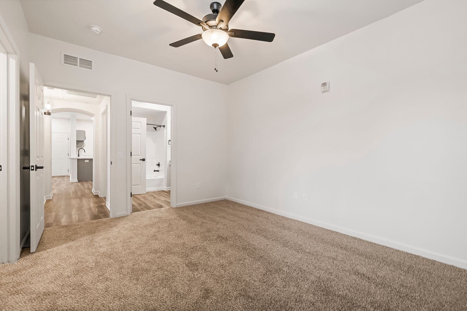 Chico Apartment: 100 Sterling Oaks Drive