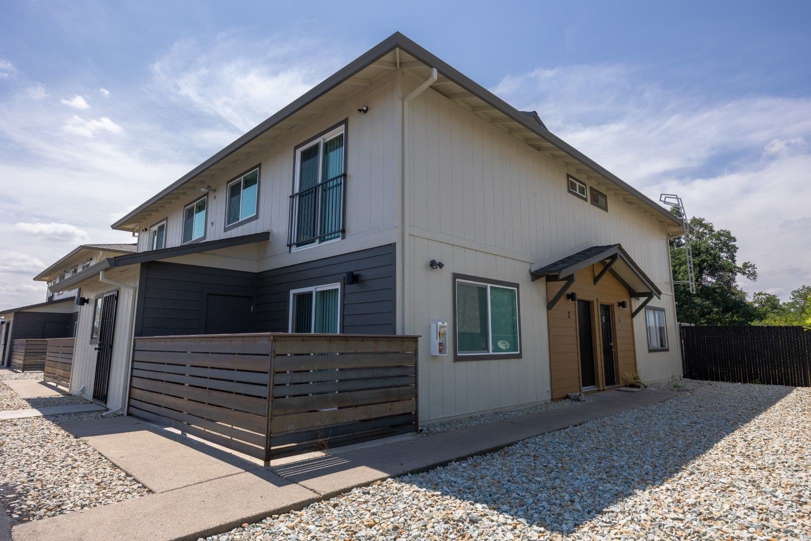 Redding Apartment: 170 Masonic Ave